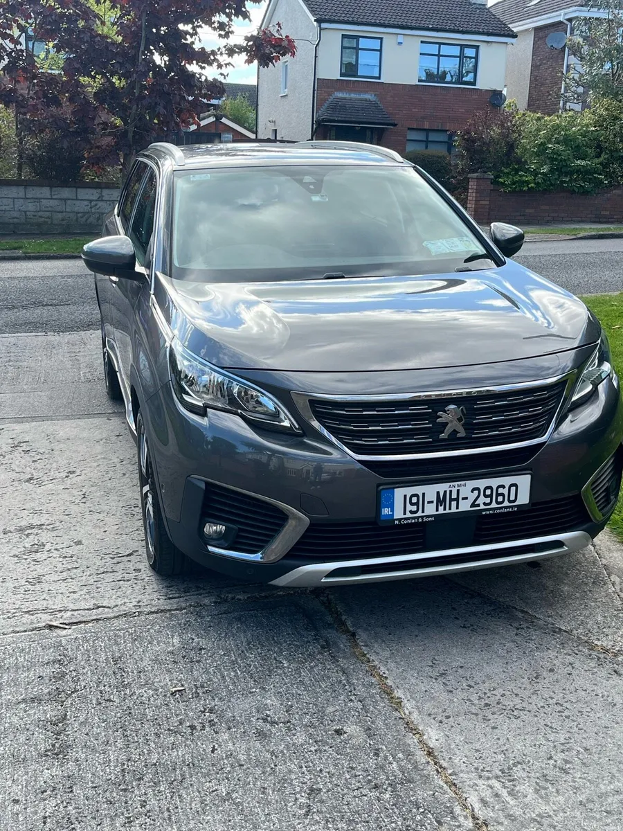 Peugeot 5008 Automatic - Image 1