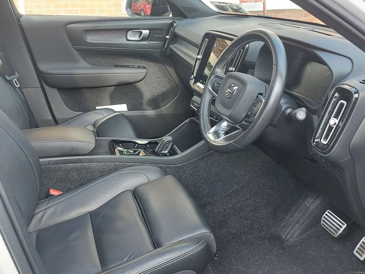 Volvo XC40 2021