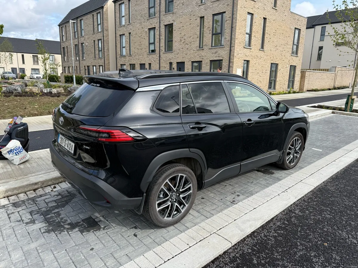 Toyota corolla cross sol - Image 2