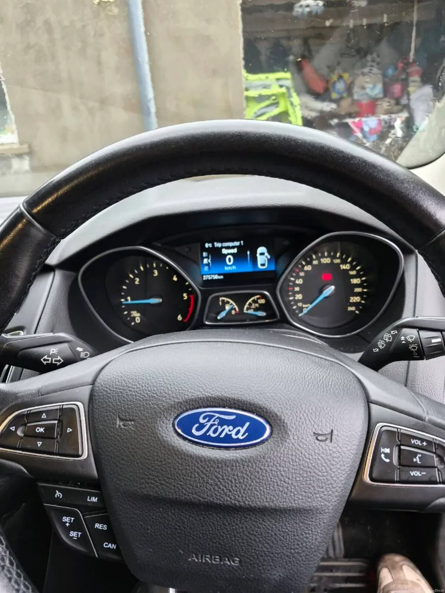 Ford focus titanium - Image 2