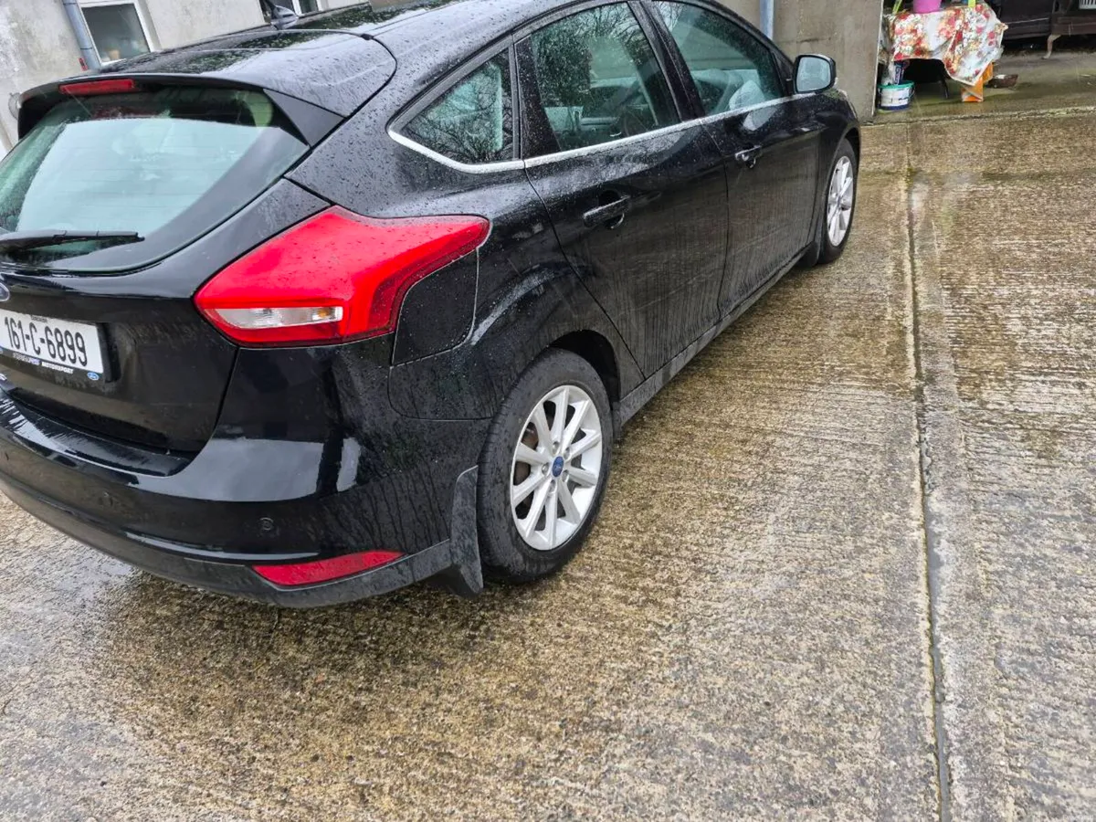 Ford focus titanium - Image 5