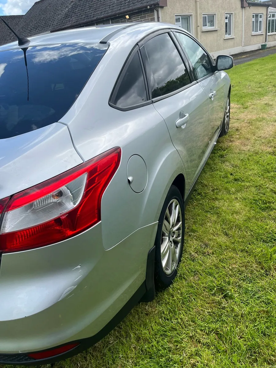 Ford Focus - Image 2
