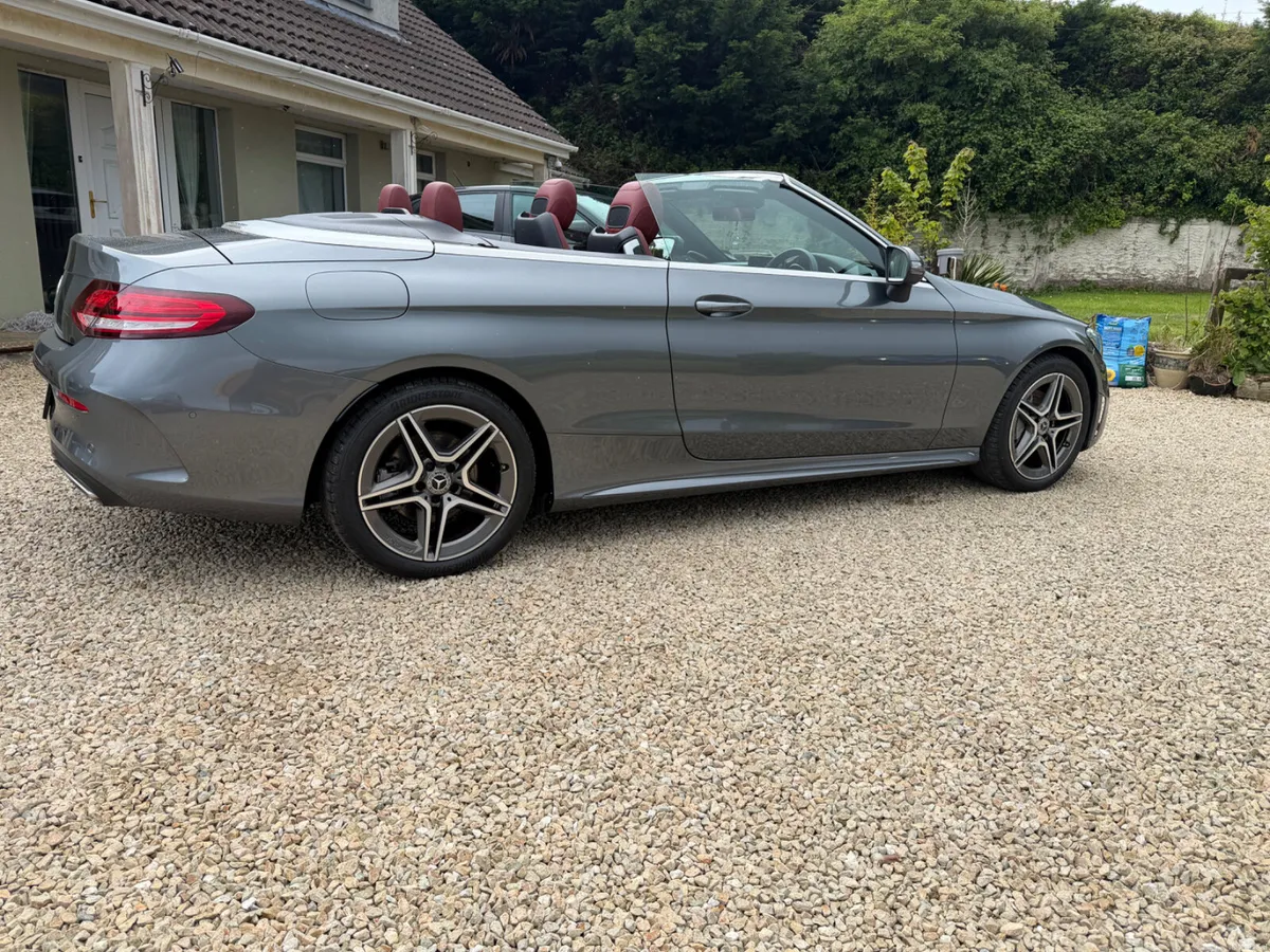 Mercedes-Benz C 200 Hybrid Cabrio 2019 - Image 2