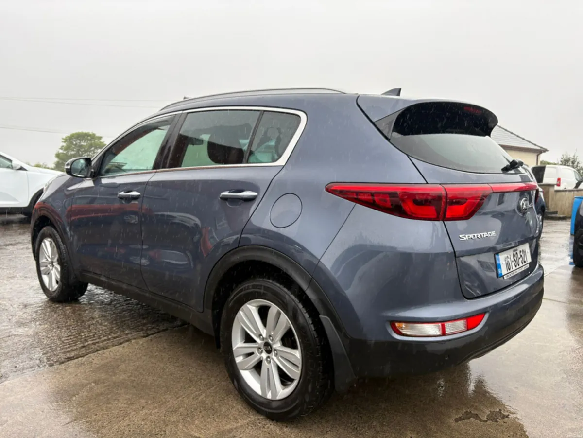 Kia Sportage EX 5DR - Image 2