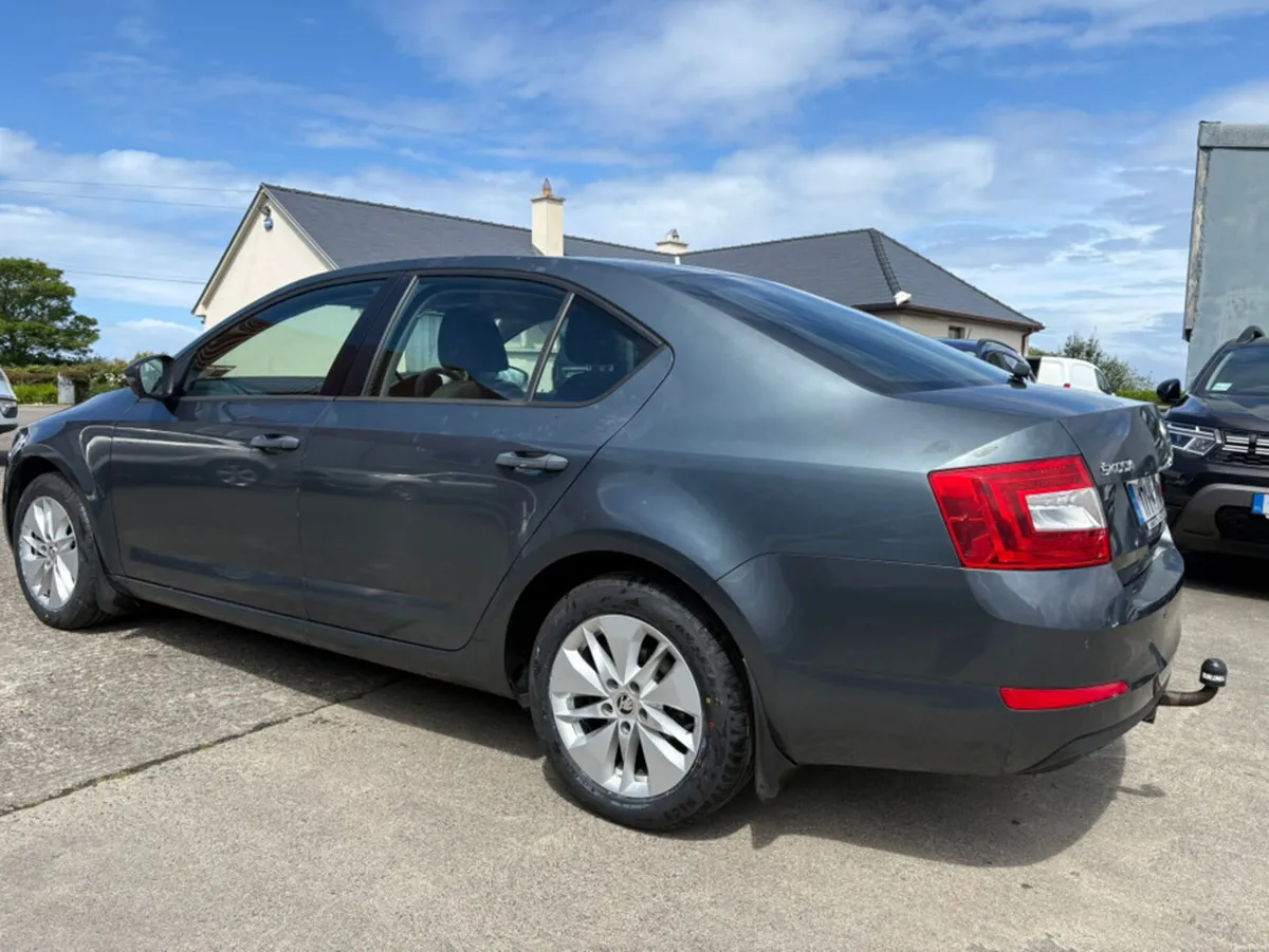 Skoda Octavia ACTIVE 1.6 TDI 110HP 4DR - Image 4