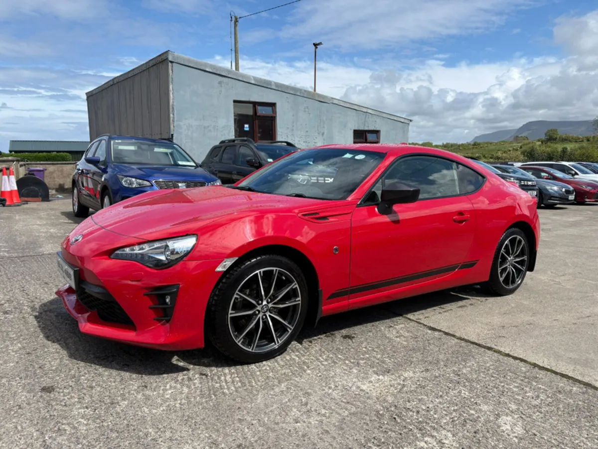 Toyota GT86 D-4S 2.0 2DR - Image 2