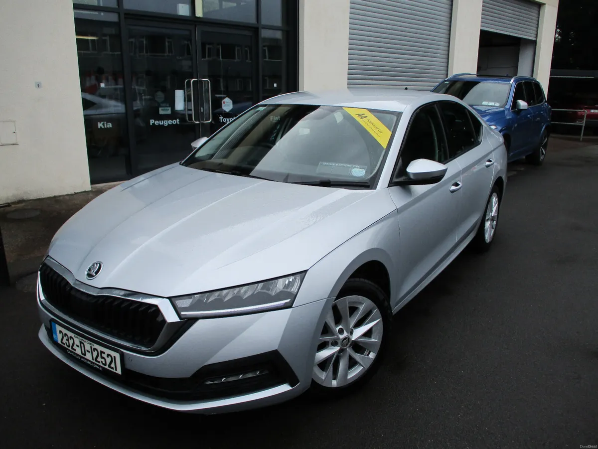 Skoda Octavia Ambition 2.0TDI 2023 - Image 1