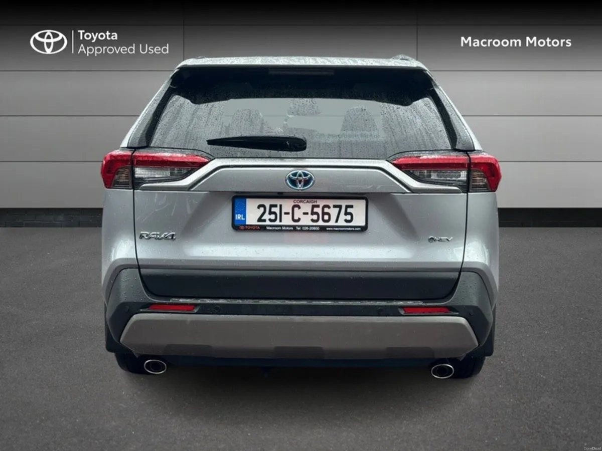Toyota RAV4 RAV4 HYBRID PLATINUM FWD - Image 4