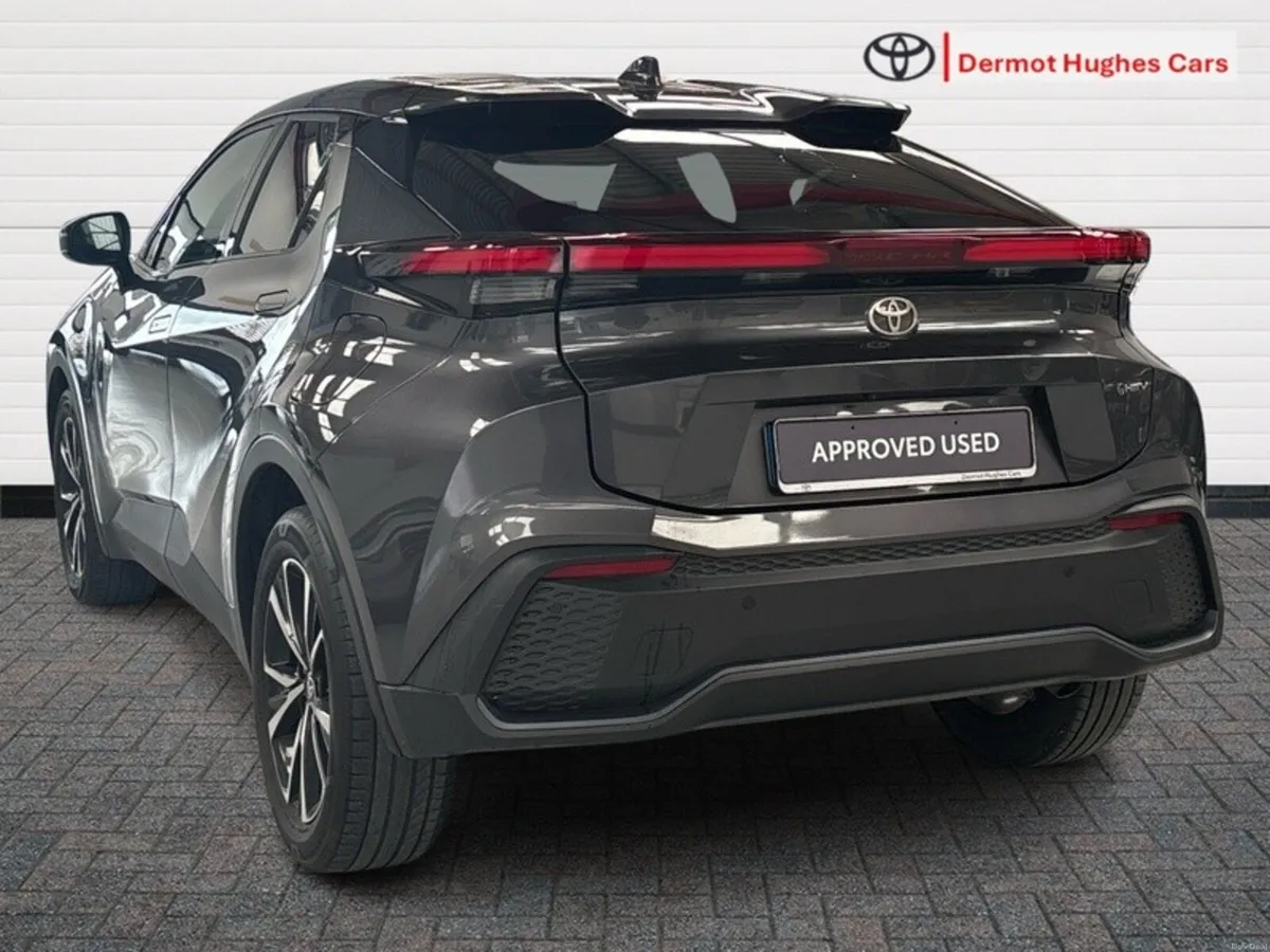 Toyota C-HR HYBRID SPORT AUTO - Image 2