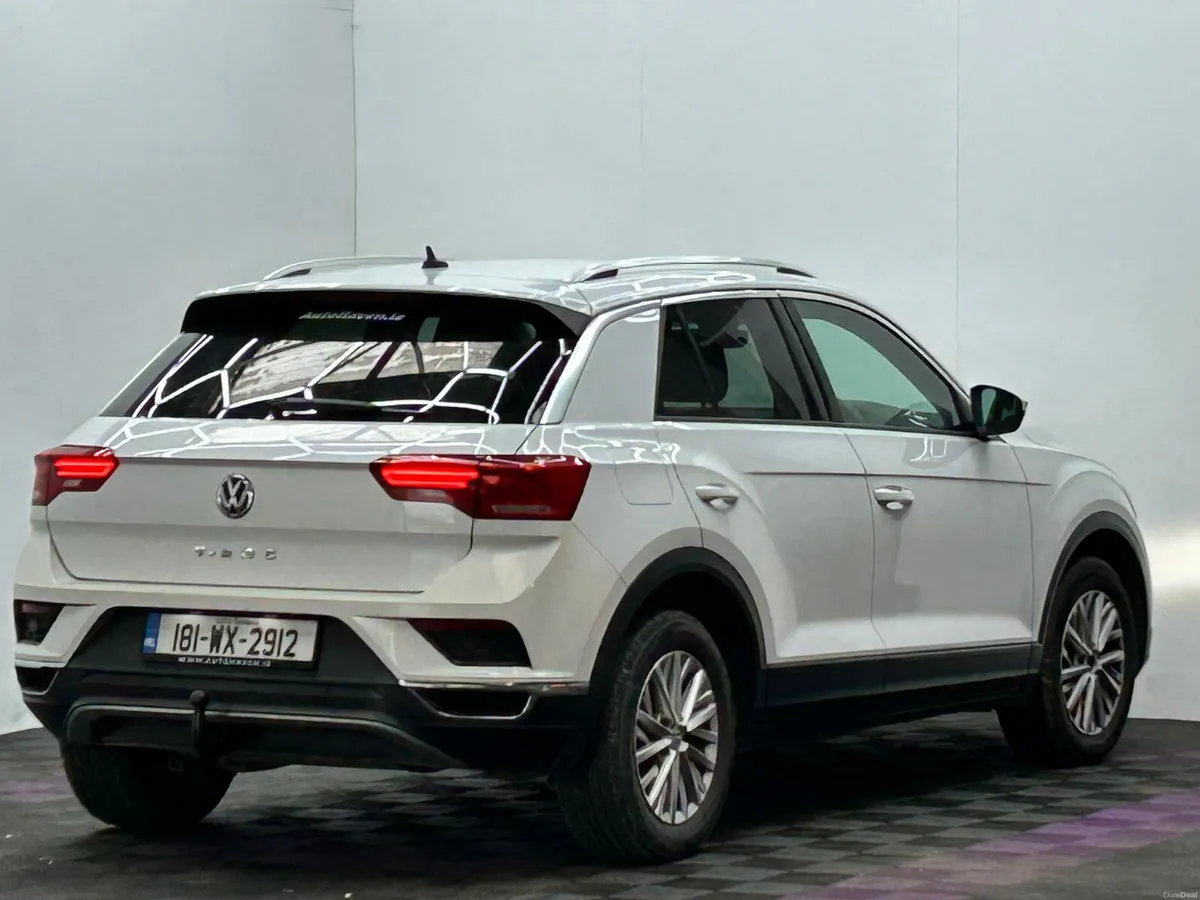 2018 Volkswagen T-Roc 1.5 TSI, Automatic - Image 4