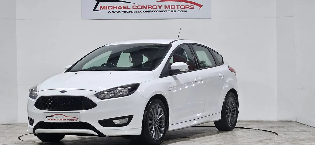 Ford Focus ST LINE- FINANCE AVAILABLE - Image 2