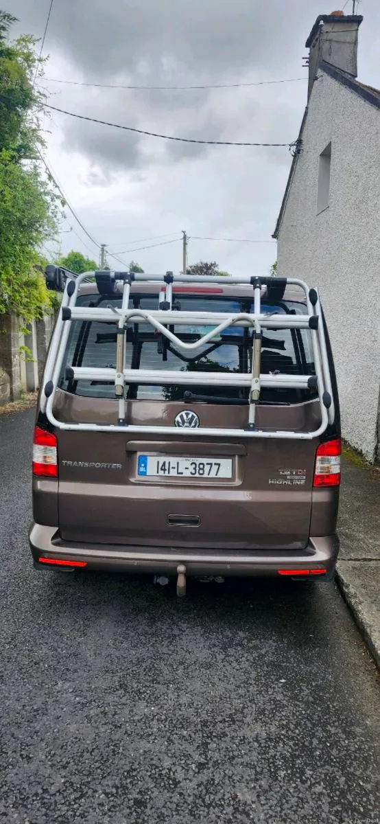 Car - Image 1