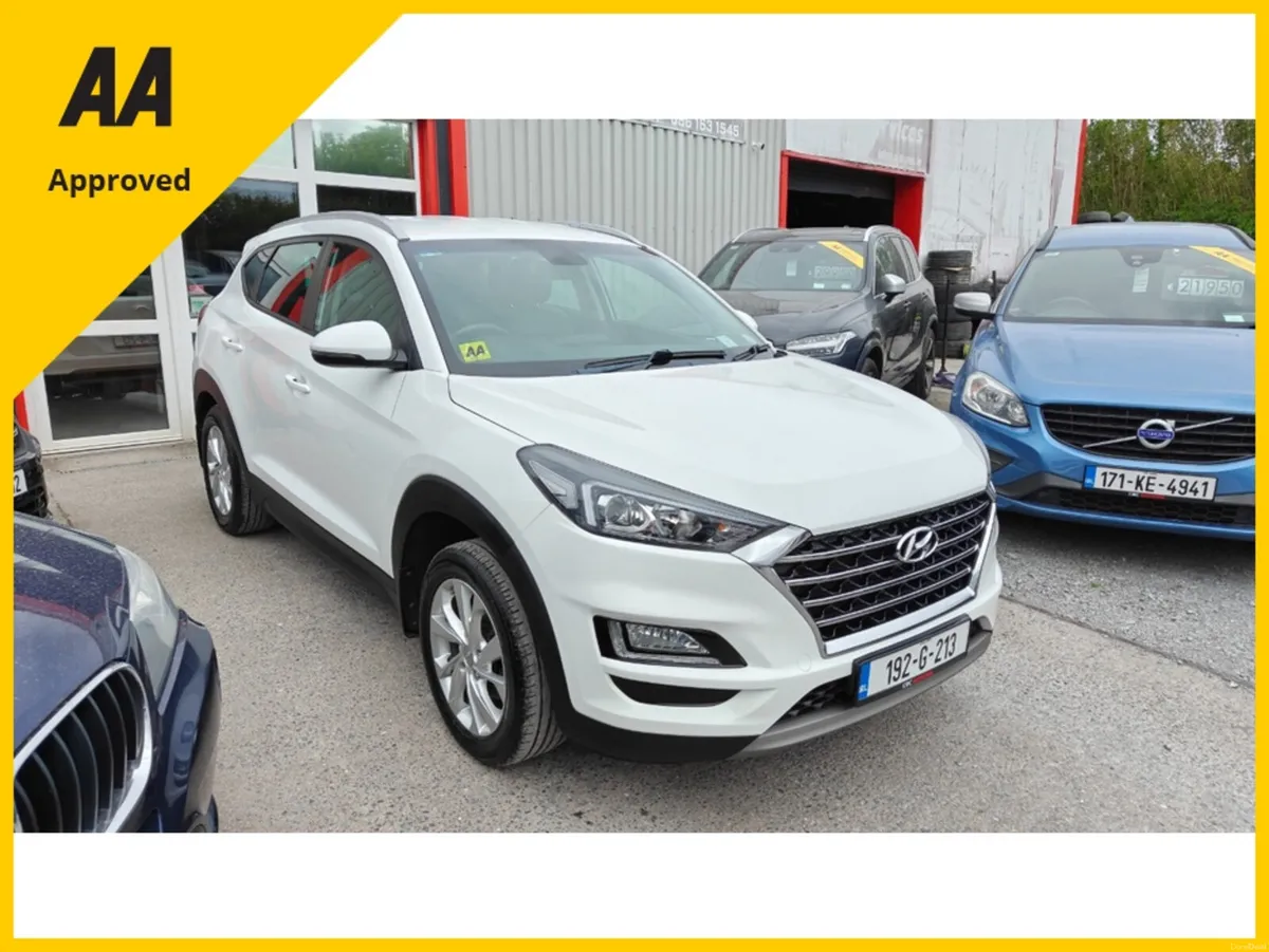 Hyundai Tucson IX35 EXECUTIVE 1.6 5DR DIESEL - Image 1