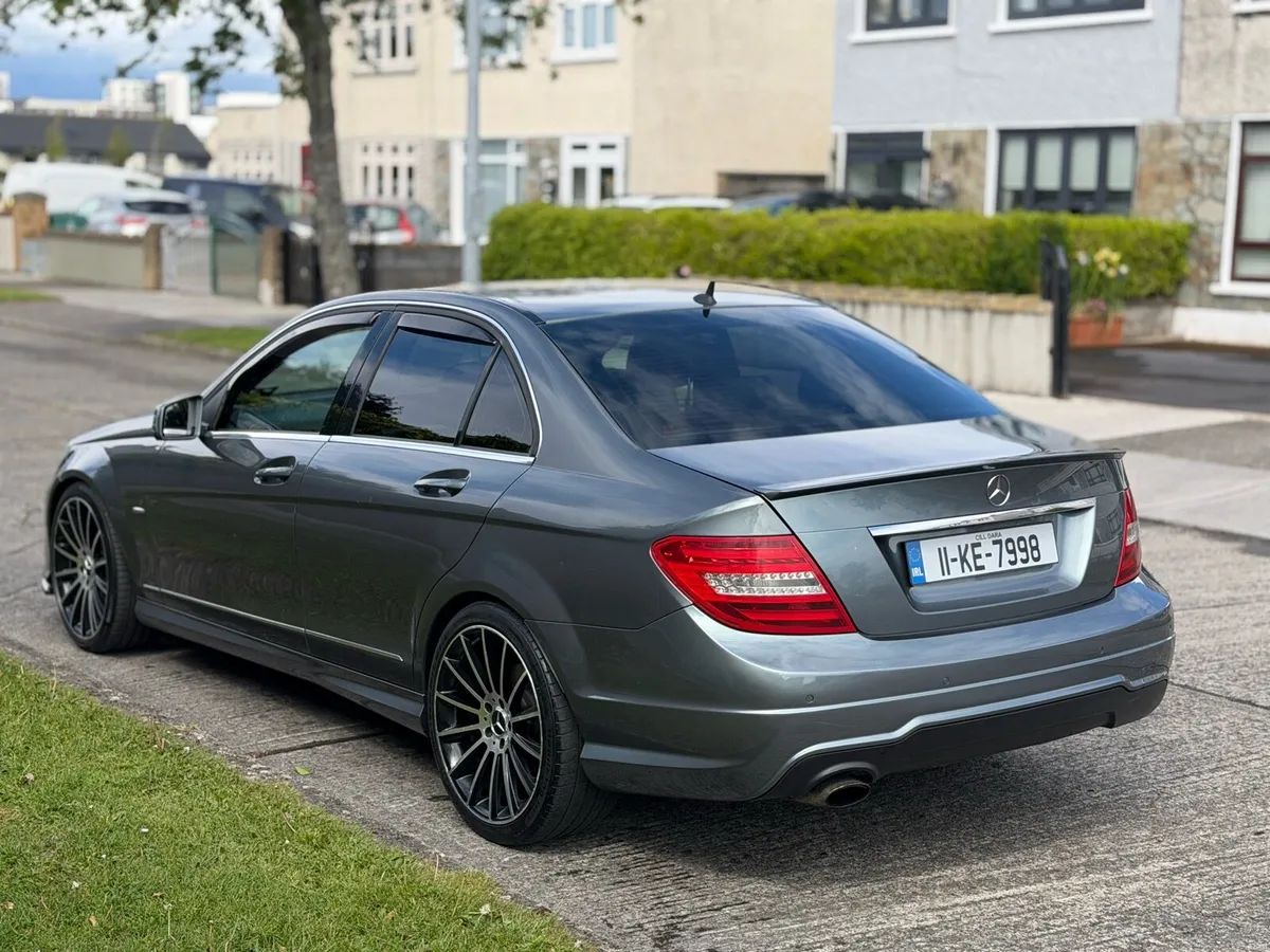Mercedes c220 Amg - Image 3