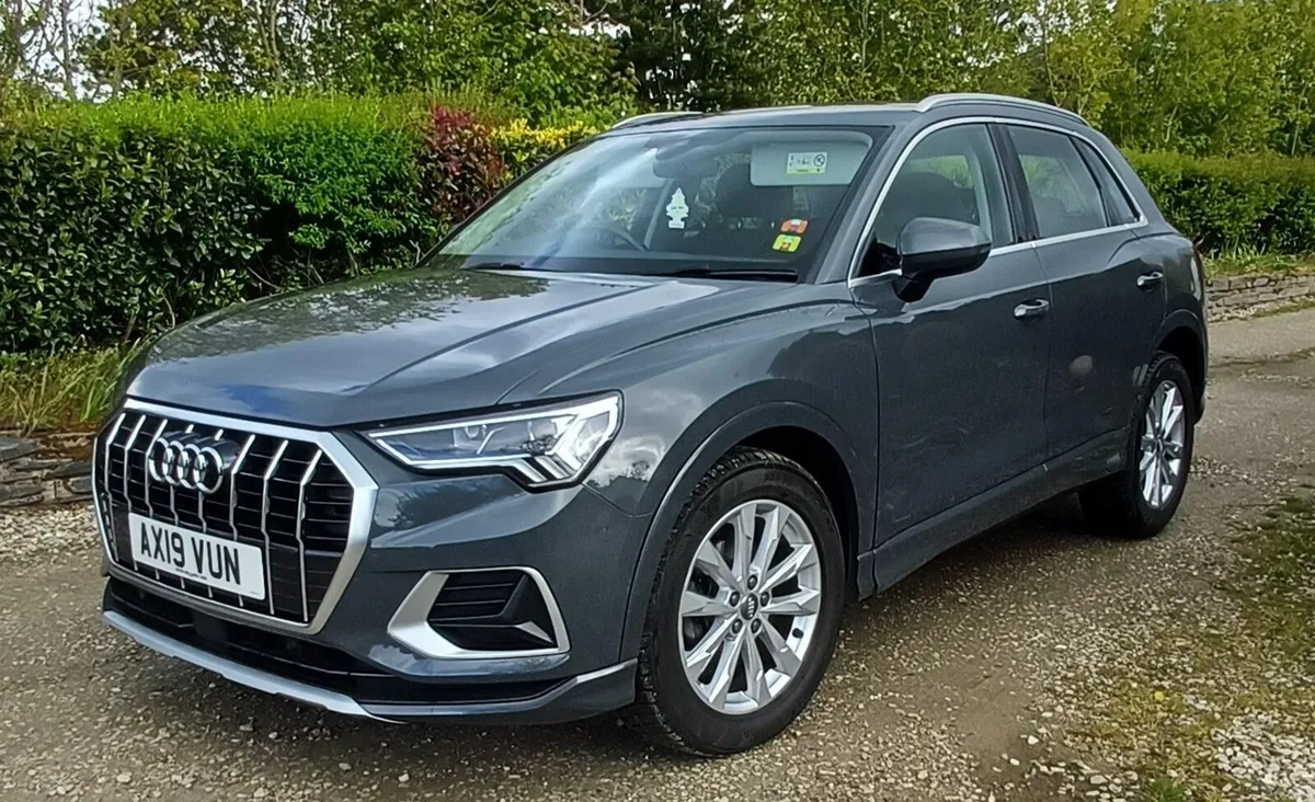 Audi Q3 2019 - Image 6