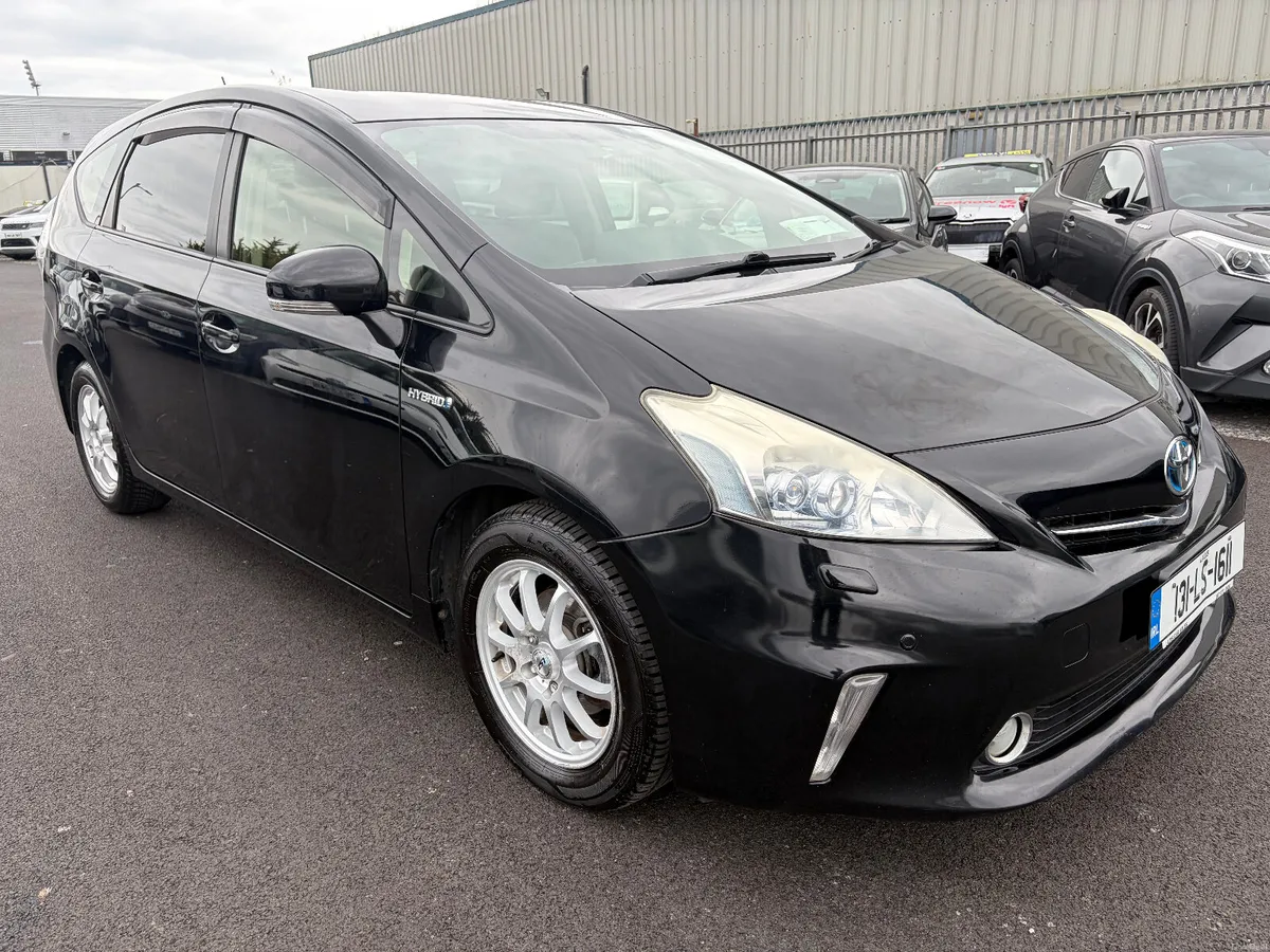 2013 Toyota Prius Alpha 7 Seater NEW NCT - Image 3