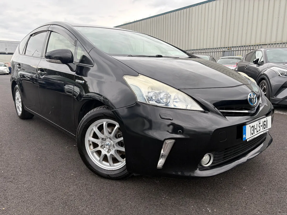 2013 Toyota Prius Alpha 7 Seater NEW NCT - Image 1
