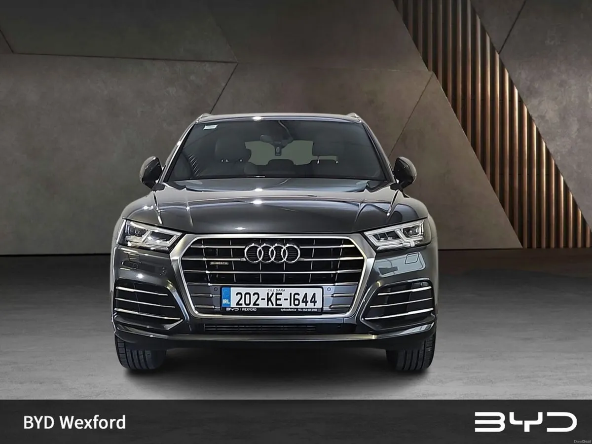 Audi Q5 50TFSI e S Line Auto 295 BHP - Image 3