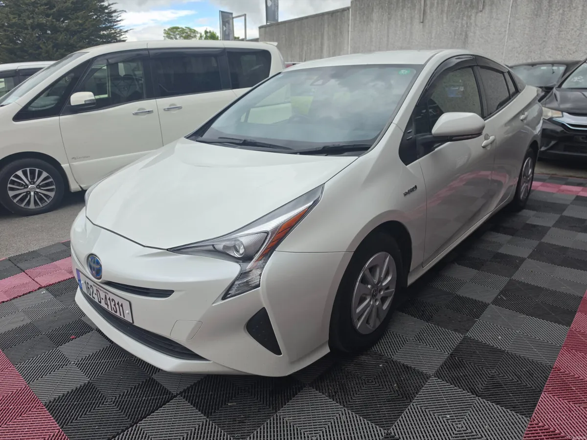 162 TOYOTA PRIUS new NCT 5/28 - Image 3