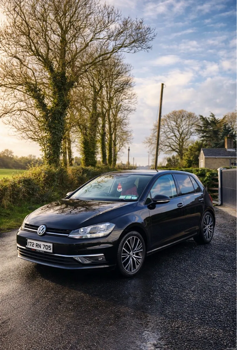 Volkswagen Golf - Image 1