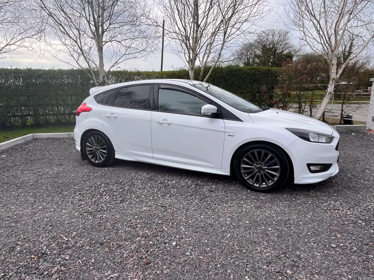 Ford Focus 1.5 TDCI ST - Line  NCT 01/27 - Image 2