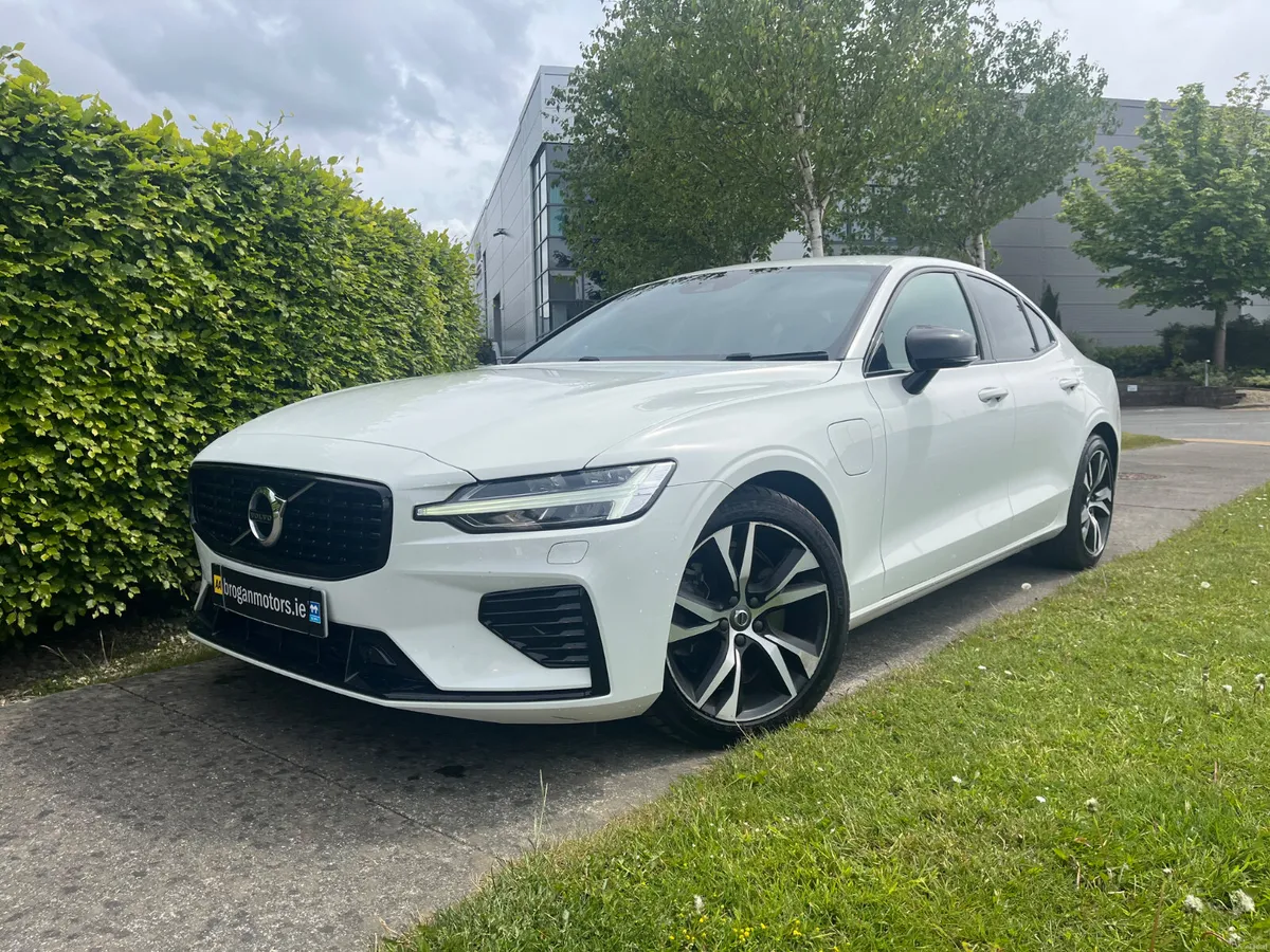Volvo S60 2021 2.0 T8 AWD PP In Hybrid - Image 5