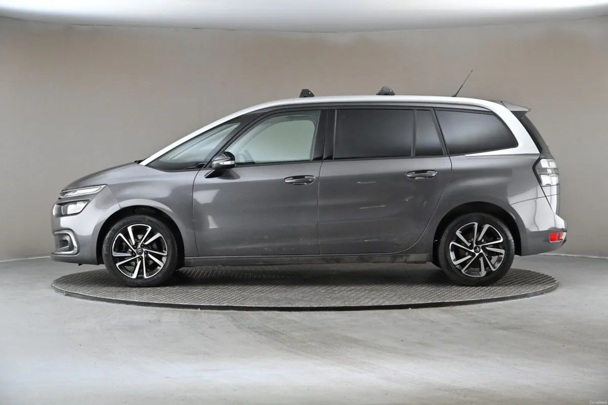 Citroen C4 1.5 BLUE HDI 6SPD SPACETOURER FLAIR **S - Image 5