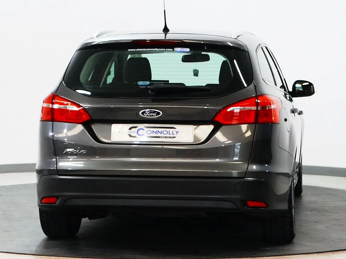 *24* 2015 Ford Focus 1.6tdci zetec - Image 5