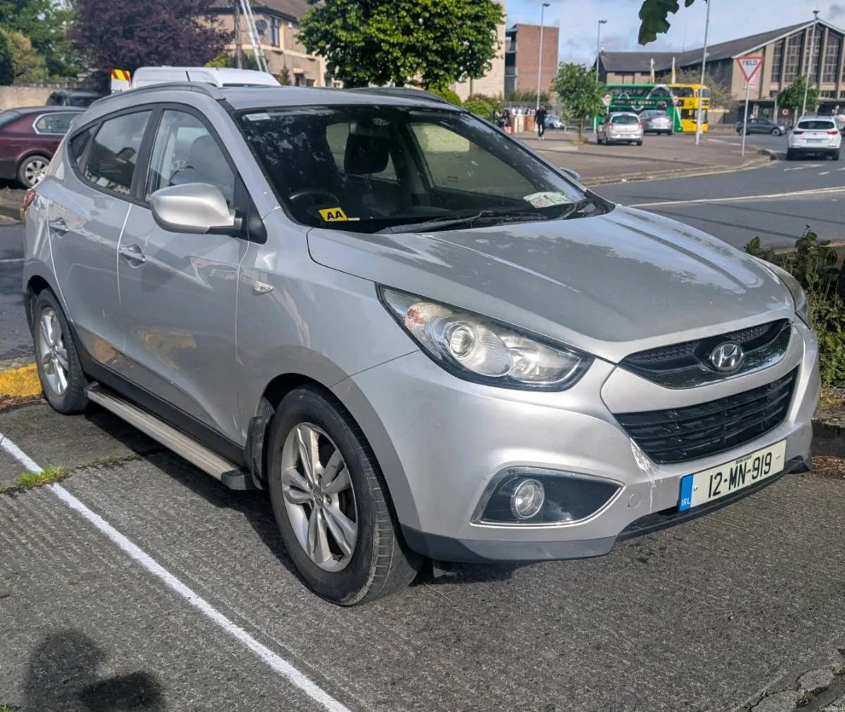 Hyundai ix35 - Image 1