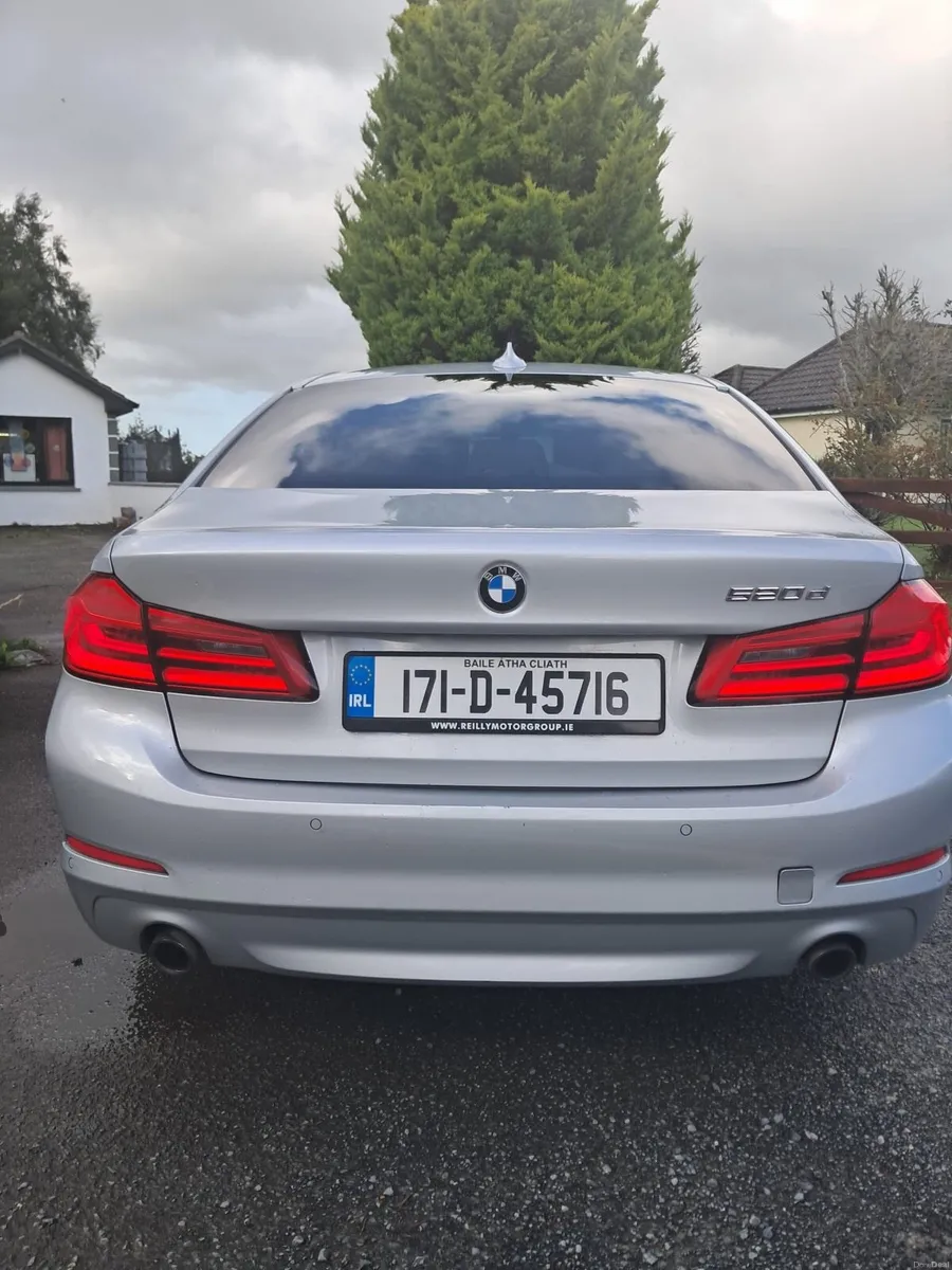 BMW 520d low miles, CarPlay - Image 4