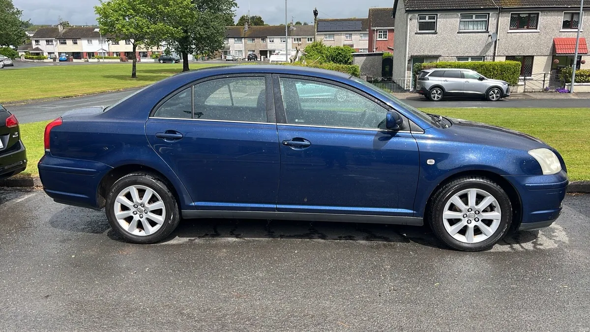 Toyota avensis - Image 1
