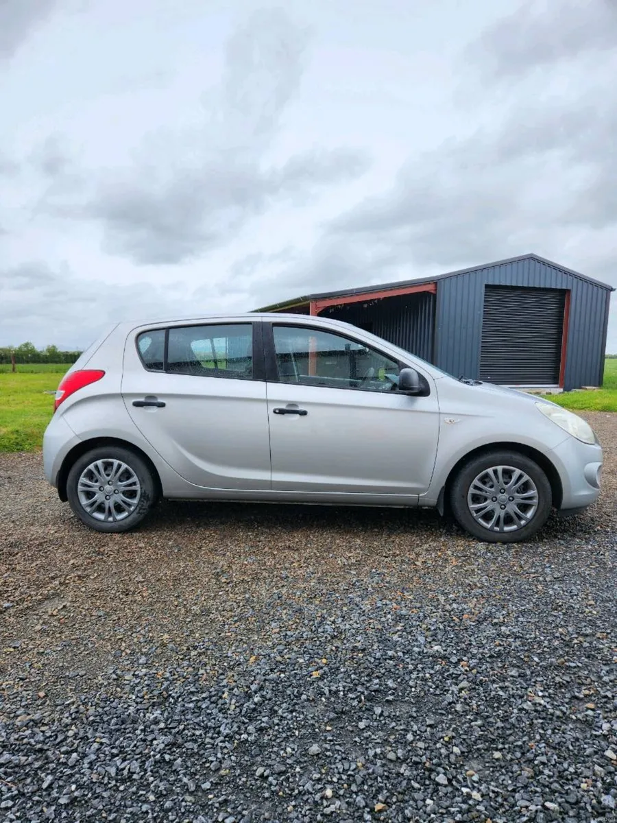 Hyundai i20 - Image 4