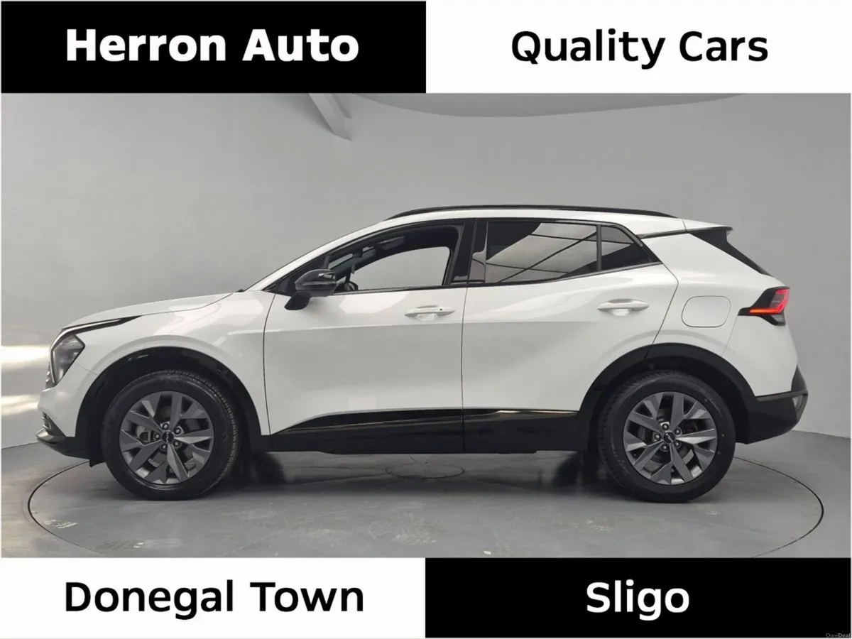 Kia Sportage Anniversary Edition Hybrid - Image 3