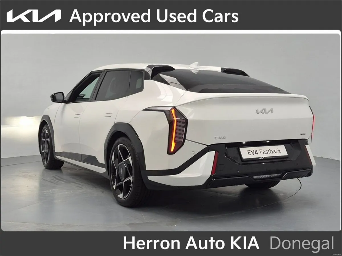 Kia EV4 - Image 4