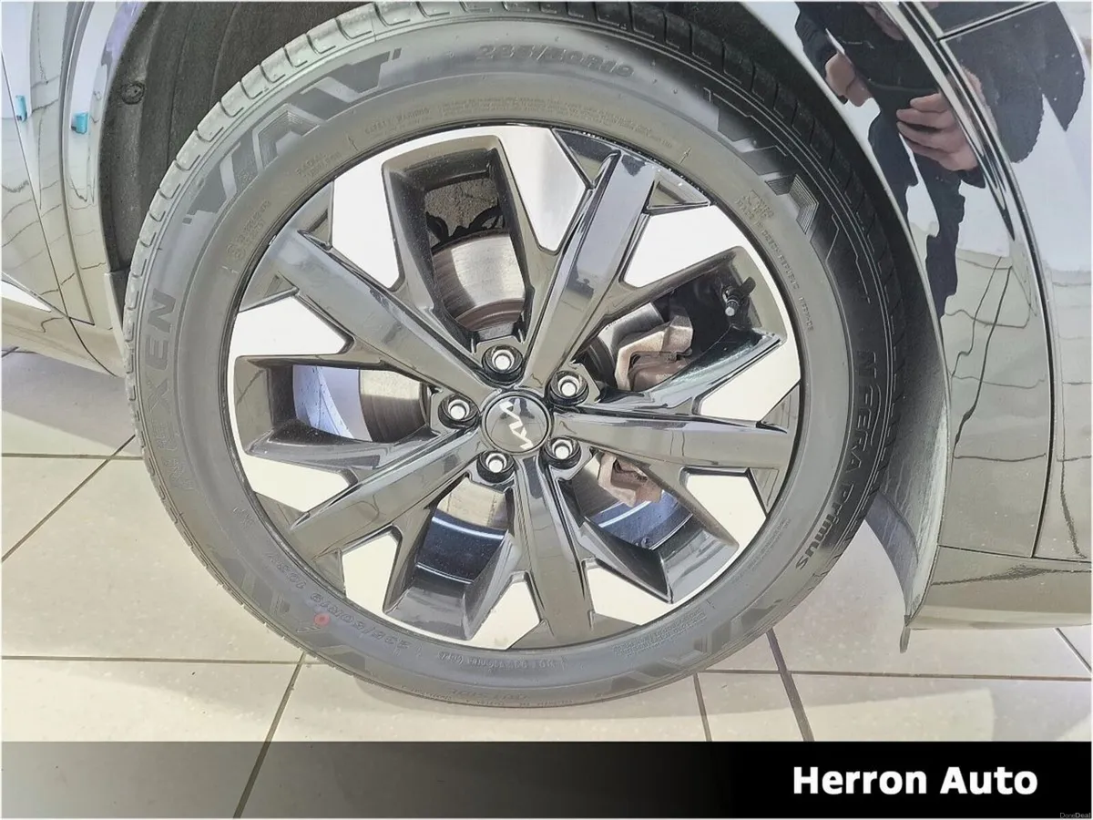 Kia Sportage K4 FULL LEATHER | PHEV 4X4 HYBRID - Image 4
