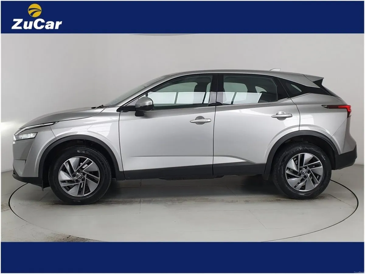 Nissan Qashqai 1.3 PET MILD HYBRID SV PREMIUM - Image 5