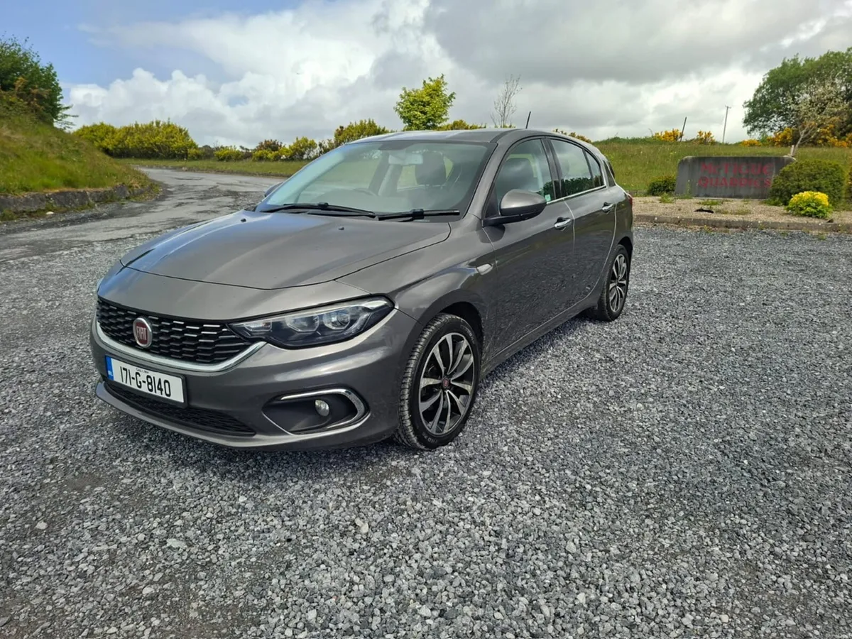 2017 Fiat Tipo - Image 1