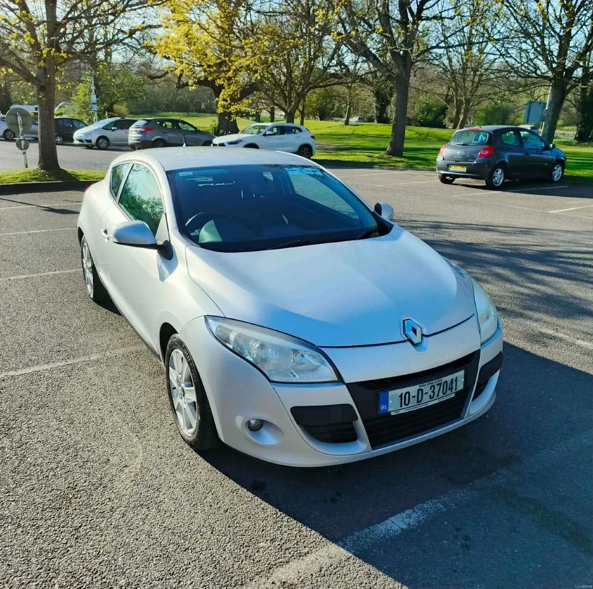 2010 Renault Megane tax - Image 4