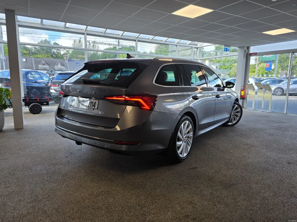 Skoda Octavia  C STYLE 2.0TDI 4x4 2023 - Image 4