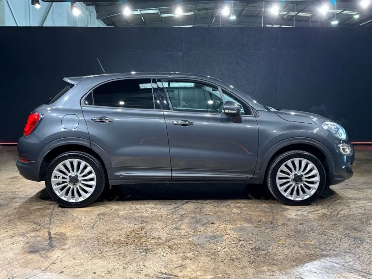 Fiat 500X 1.4 AUTOMATIC POP STAR PLUS - FULL BLACK - Image 3