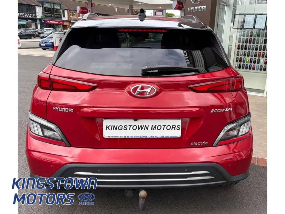 Hyundai KONA EV Premium 64kW 2tone - Image 4