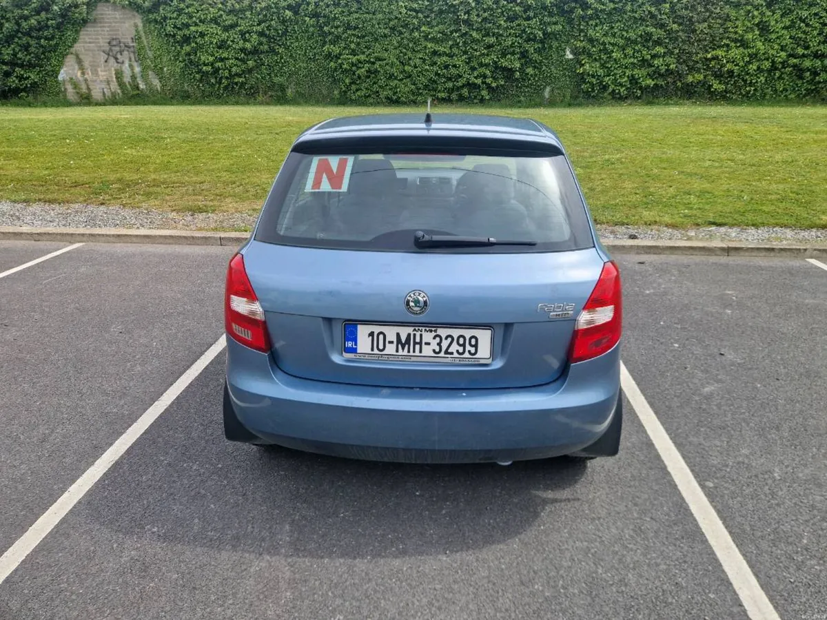 2010 skoda fabia 1.2 nct 12/26 tax 05/26 - Image 4