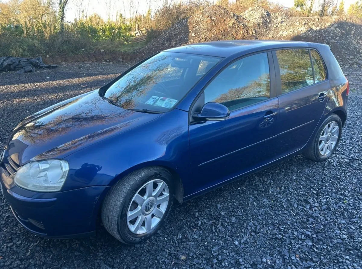 Volkswagen Golf 2004 - Image 4