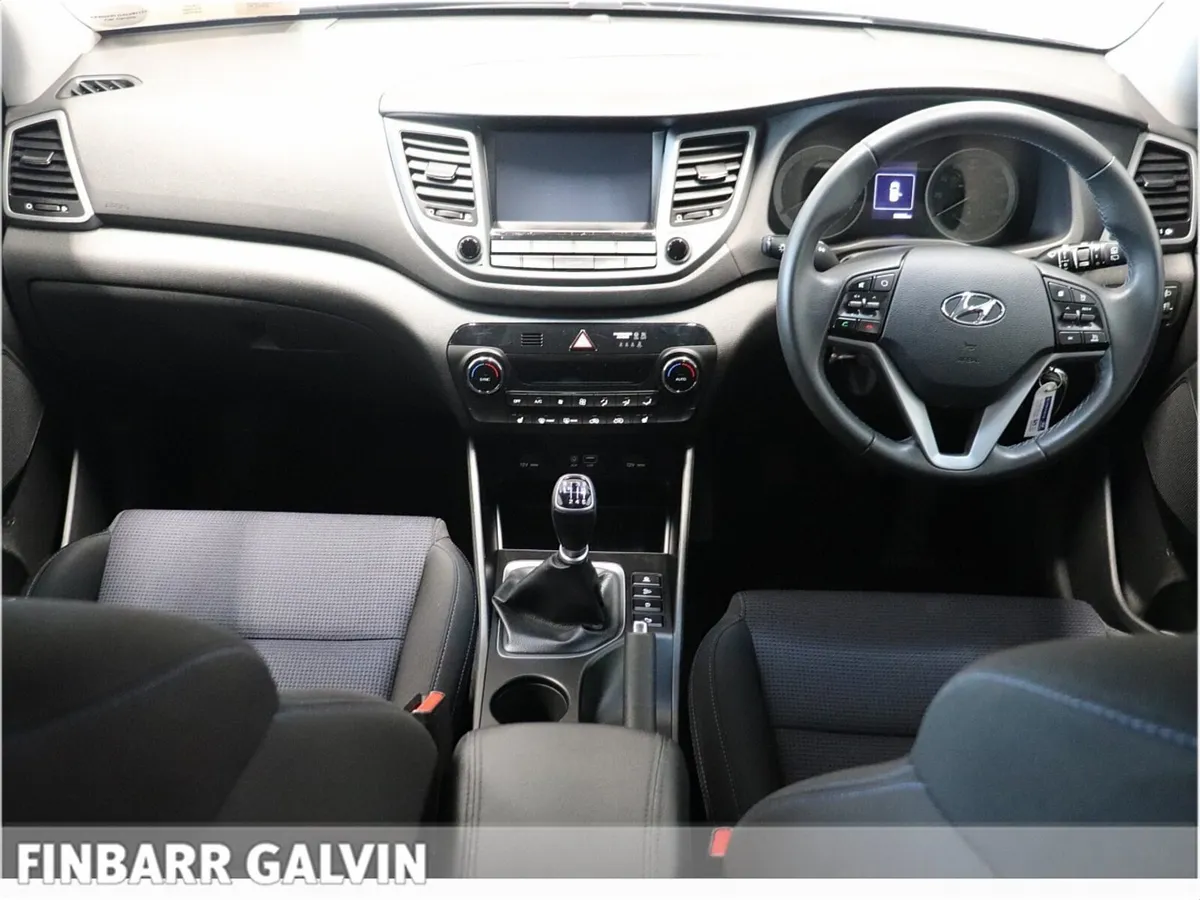 Hyundai Tucson SE NAV 1.6 PETROL - Image 4