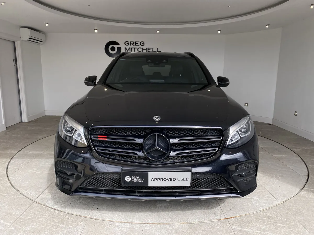Mercedes-Benz 220 2018 - Image 2