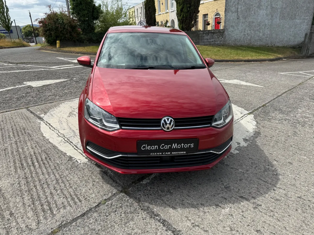 VOLKSWAGEN POLO 2015 AUTOMATIC - Image 3