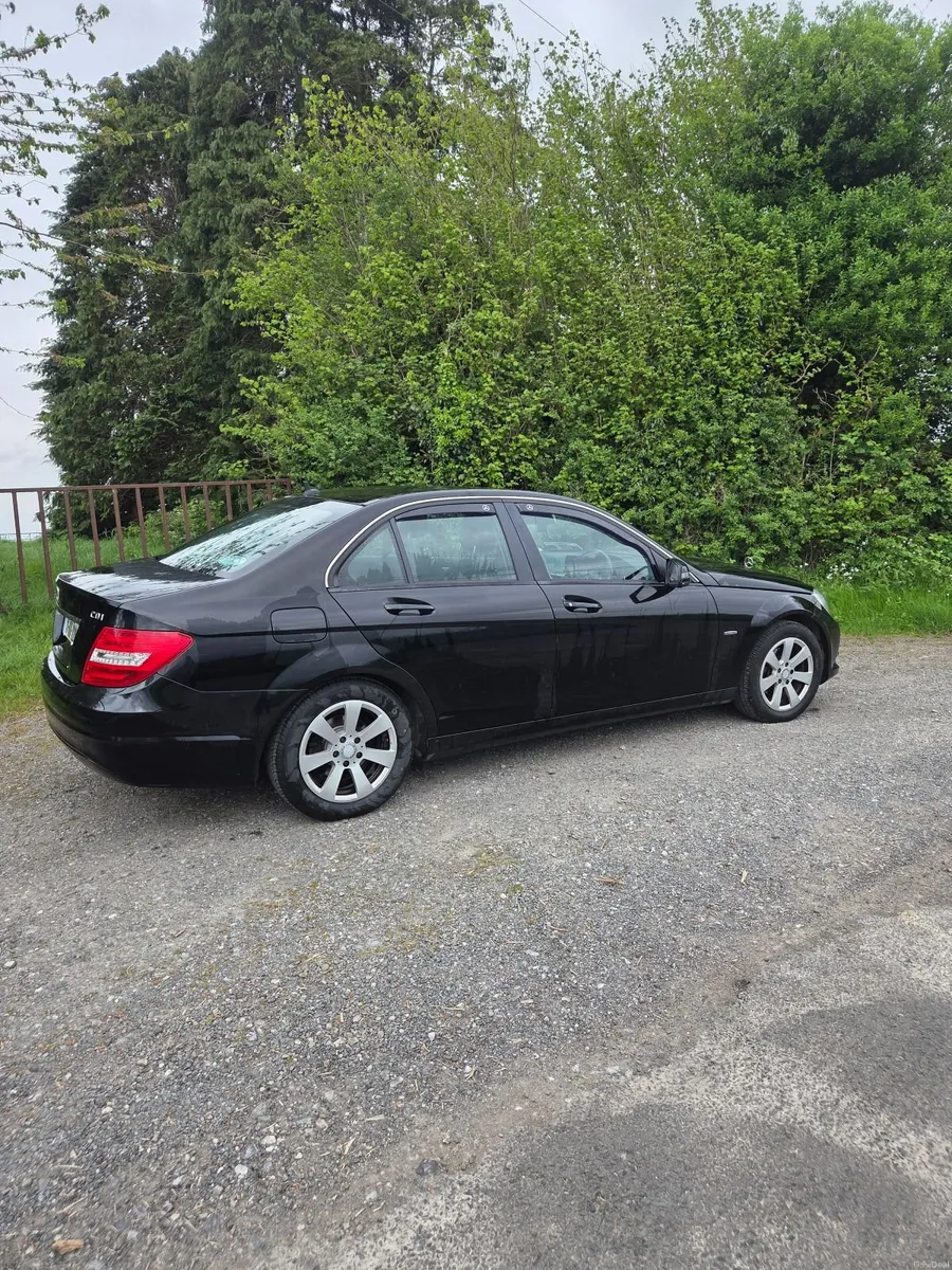 Mercedes-Benz C-Class 2011 - Image 1