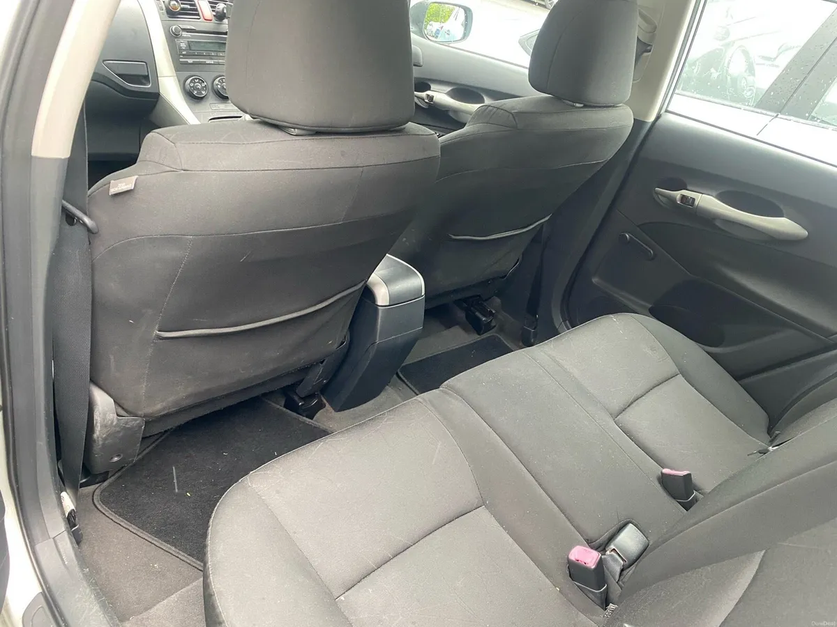 Toyota Auris ‘07 1.3 Petrol - Image 4