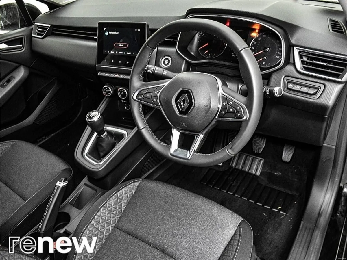 Renault Clio Iconic TCe 100 MY19 - Image 6
