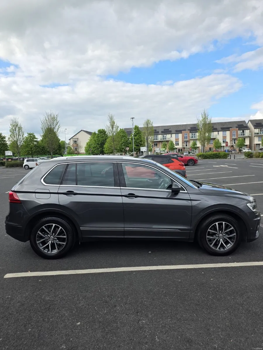 Volkswagen Tiguan 2017 - Image 1